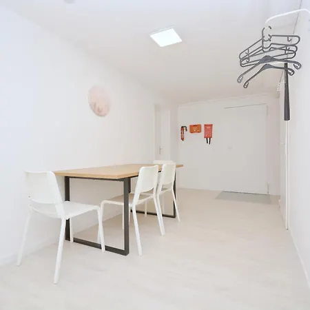 Apartment Ku04-ri In *